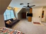 1068 Scenic Blvd - Photo 47