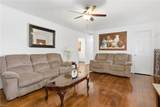 221 Hahn Pl - Photo 7