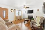 221 Hahn Pl - Photo 8