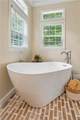 11541 Salem Wood Rd - Photo 16