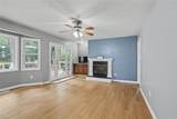 8172 Manor Dr - Photo 11