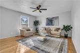 1447 Lake Forest Dr - Photo 5