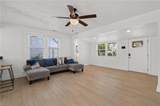 3821 Essex Cir - Photo 8