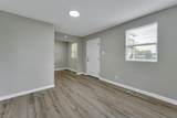 3201 Scott St - Photo 4
