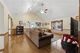233 Downing Dr - Photo 9