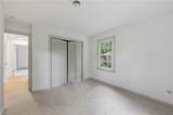 130 Yorkshire Rd - Photo 32