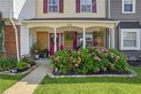 4705 Glencoe Ln - Photo 3