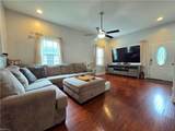 24 Moss Ave - Photo 2