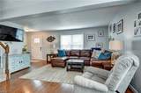 901 Lela Ln - Photo 4