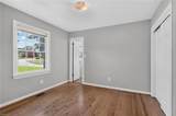 35 Shore Park Dr - Photo 16