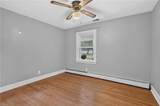 208 Woodford Dr - Photo 18