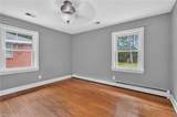 208 Woodford Dr - Photo 21