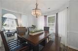 853 Yorkshire Ln - Photo 10