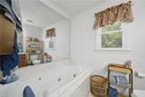 853 Yorkshire Ln - Photo 18