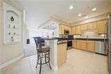 204 Sandbridge Rd - Photo 17