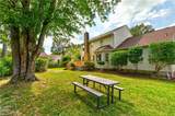2176 Kenwood Dr - Photo 38