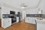 2176 Kenwood Dr - Photo 5
