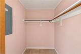 833 Little Bay Ave - Photo 18