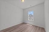 412 26th 1/2 St - Photo 12
