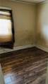 835 42nd St - Photo 12