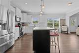 2009 Parkview Ave - Photo 6