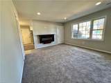932 Wilson Ln - Photo 4