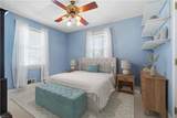411 Mayflower Rd - Photo 4