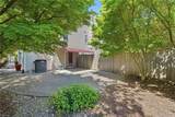 2208 Berrie Cir - Photo 34