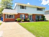 821 Greenwich Ln - Photo 2