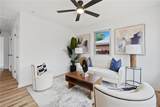 1120 Clarence St - Photo 2
