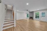 401 Piney Point Rd - Photo 10