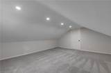 401 Piney Point Rd - Photo 32