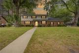 957 Edwin Dr - Photo 1