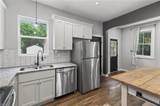 219 Broad St - Photo 4