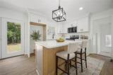 117 Gawain Dr - Photo 14