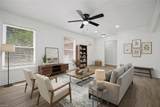 117 Gawain Dr - Photo 8