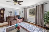 224 Essex Dr - Photo 16