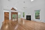 504 Torrey Ct - Photo 3