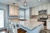 901 Lela Ln - Photo 18