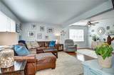 901 Lela Ln - Photo 9