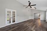 7018 Hunters Ct - Photo 5