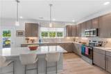 709 Crestfield Dr - Photo 13