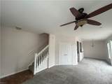 1033 Farrcroft Way - Photo 3