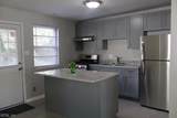 808 Weiss Ln - Photo 10