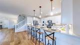 402 Middleton Way - Photo 14