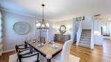 402 Middleton Way - Photo 8