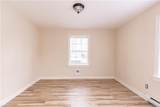 104 Schenck Dr - Photo 11