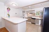 821 Greenwich Ln - Photo 13