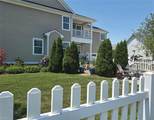 3212 Conservancy Dr - Photo 2