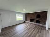 7306 Orcutt Ave - Photo 9